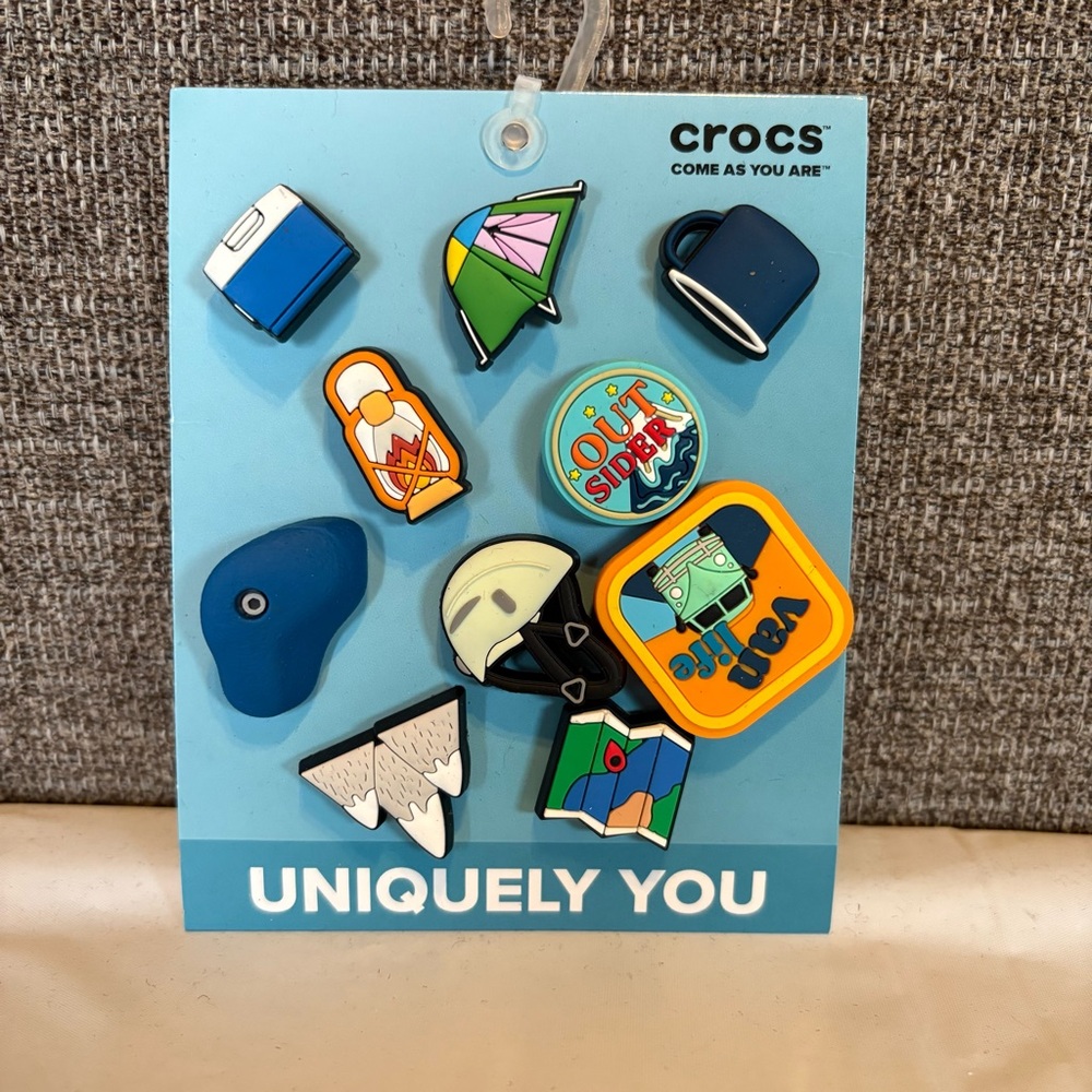 Rock Climber New Original Jibbitz Crocs Charm Uniquely‎ You 10 Pack Camping Van